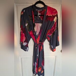 Soma Floral Robe - Navy and Red